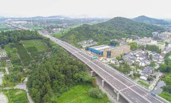 空中俯瞰建成后的吳山段高架.jpg